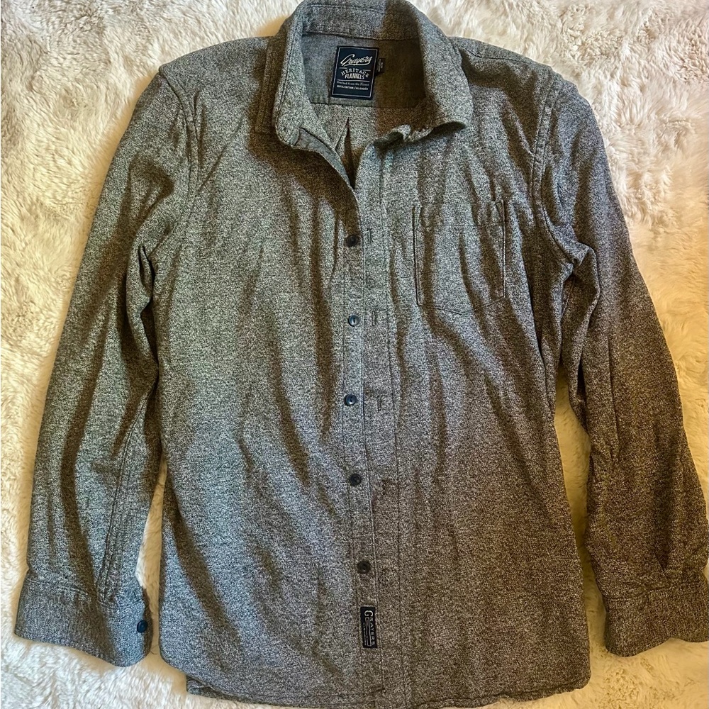 Grayers Grey Casual Button-Down Shirt Men’s Medium Barely Worn